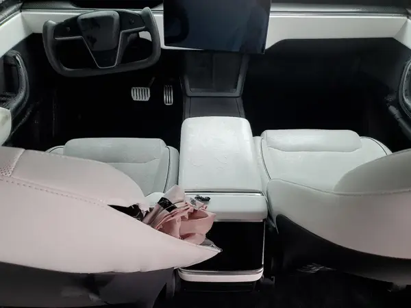 7SAXCBE66PF404952 2023 TESLA MODEL X - Image 8