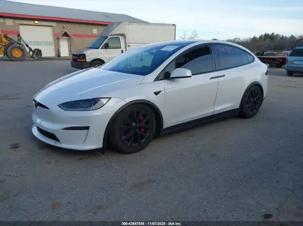 7SAXCBE66PF408435 2023 TESLA MODEL X - Image 2