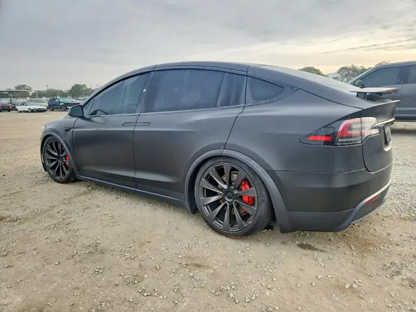 7SAXCBE66PF428457 2023 TESLA MODEL X - Image 2