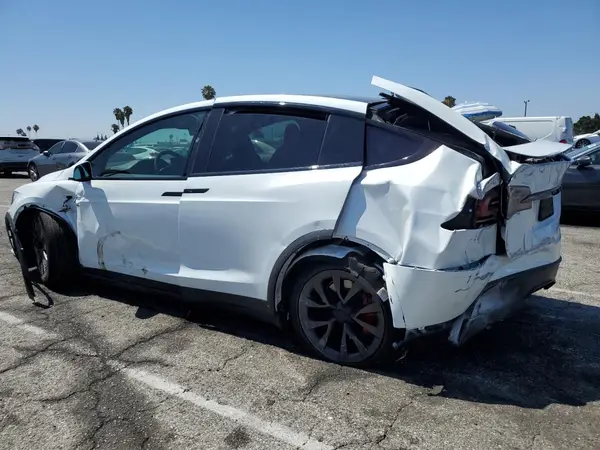 7SAXCBE66RF442071 2024 TESLA MODEL X - Image 2