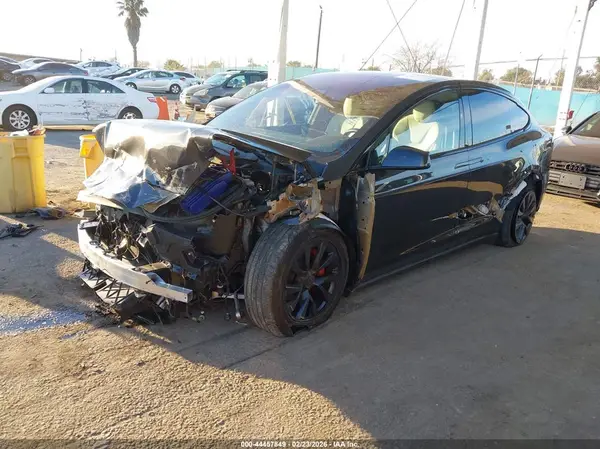 7SAXCBE66RF446993 2024 TESLA MODEL X - Image 2