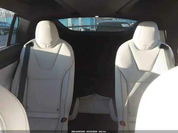 7SAXCBE66RF446993 2024 TESLA MODEL X - Image 8