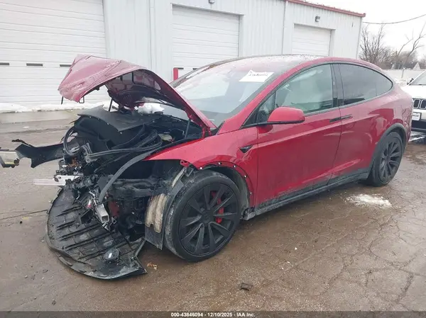 7SAXCBE66RF456066 2024 TESLA MODEL X - Image 2