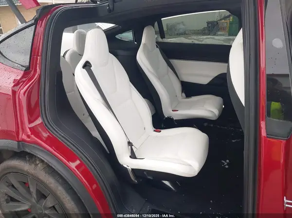 7SAXCBE66RF456066 2024 TESLA MODEL X - Image 8