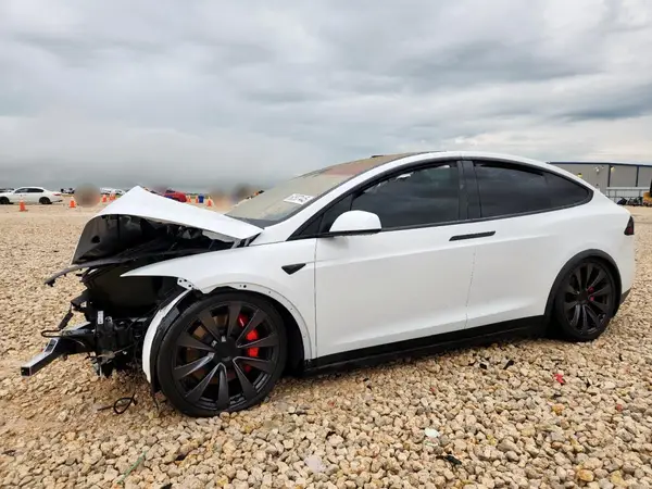 7SAXCBE66SF463136 2025 TESLA MODEL X - Image 1