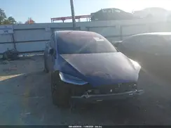 7SAXCBE67NF331474 2022 TESLA MODEL X
