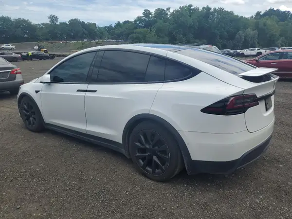7SAXCBE67PF375025 2023 TESLA MODEL X - Image 2