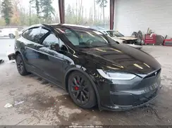 7SAXCBE67RF457369 2024 TESLA MODEL X