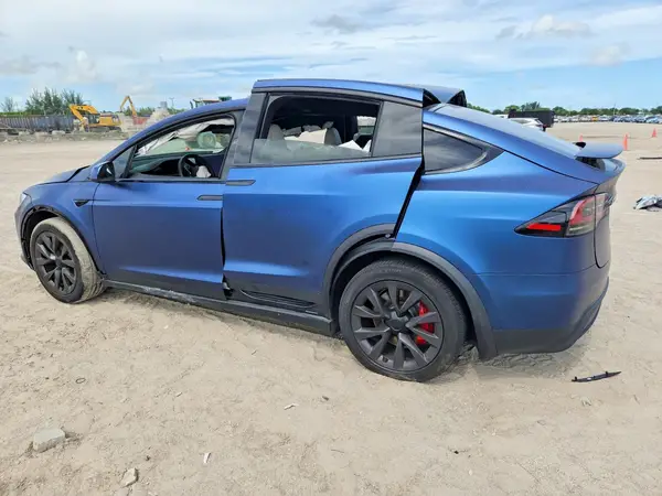 7SAXCBE67RF458537 2024 TESLA MODEL X - Image 2