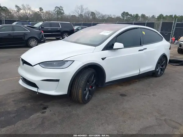 7SAXCBE67TF478665 2026 TESLA MODEL X - Image 2