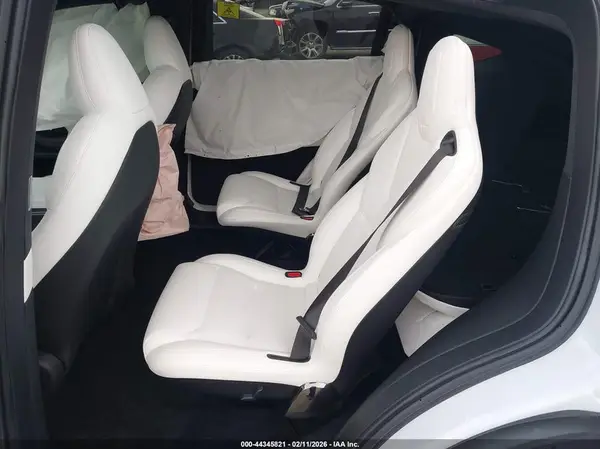 7SAXCBE67TF478665 2026 TESLA MODEL X - Image 8