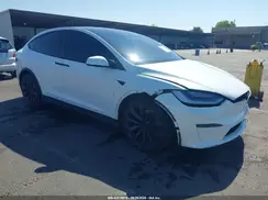 7SAXCBE68NF329619 2022 TESLA MODEL X