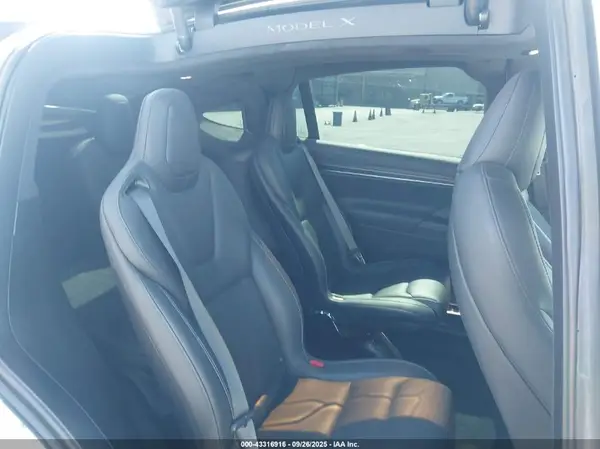 7SAXCBE68NF329619 2022 TESLA MODEL X - Image 8