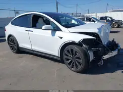 7SAXCBE68NF332875 2022 TESLA MODEL X