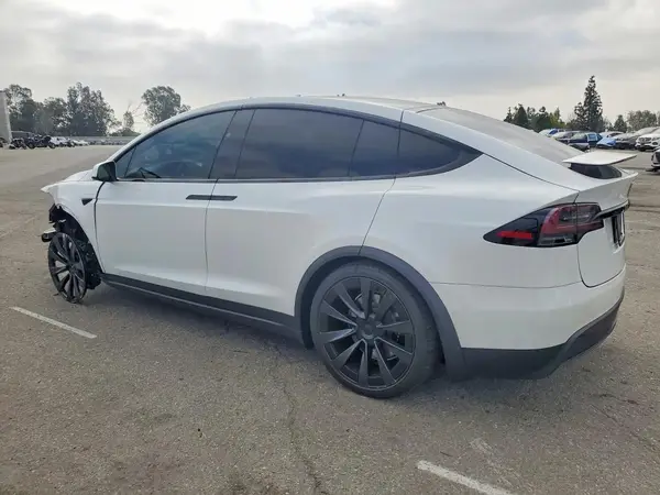 7SAXCBE68NF339387 2022 TESLA MODEL X - Image 2