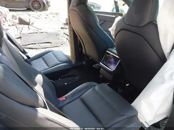 7SAXCBE68NF344489 2022 TESLA MODEL X - Image 8