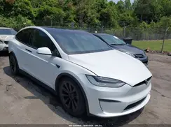 7SAXCBE69NF354836 2022 TESLA MODEL X