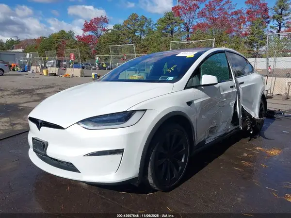 7SAXCBE69PF376161 2023 TESLA MODEL X - Image 2
