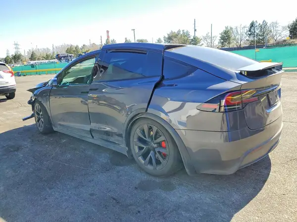 7SAXCBE69PF412575 2023 TESLA MODEL X - Image 2