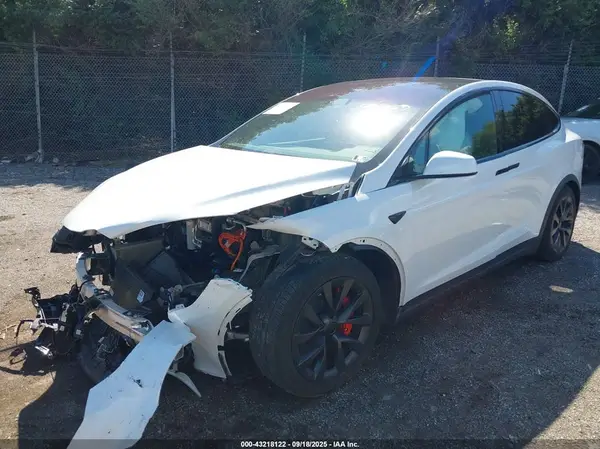 7SAXCBE69PF429215 2023 TESLA MODEL X - Image 2