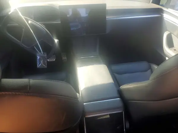 7SAXCBE69RF437446 2024 TESLA MODEL X - Image 8