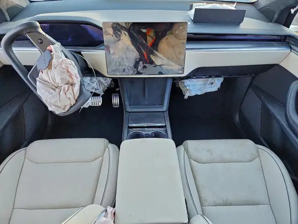 7SAXCBE69RF449502 2024 TESLA MODEL X - Image 8
