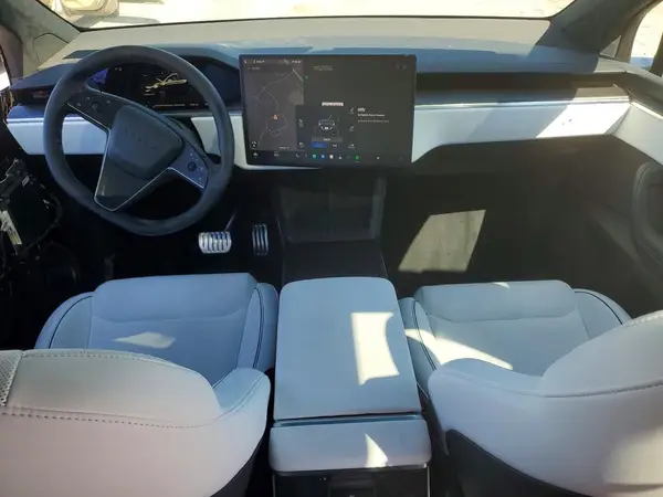 7SAXCBE69SF467598 2025 TESLA MODEL X - Image 8