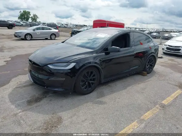 7SAXCBE6XNF342386 2022 TESLA MODEL X - Image 2