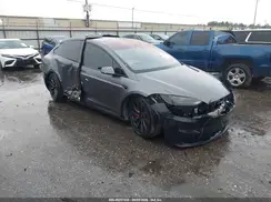 7SAXCBE6XRF437892 2024 TESLA MODEL X