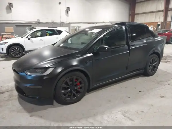 7SAXCBE6XRF460816 2024 TESLA MODEL X - Image 2