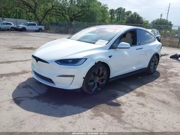7SAXCBE6XTF483648 2026 TESLA MODEL X - Image 2