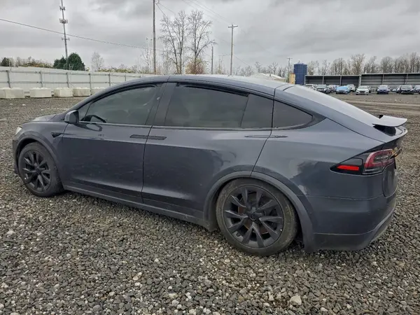 7SAXCDE50NF335823 2022 TESLA MODEL X - Image 2