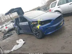 7SAXCDE50NF346305 2022 TESLA MODEL X