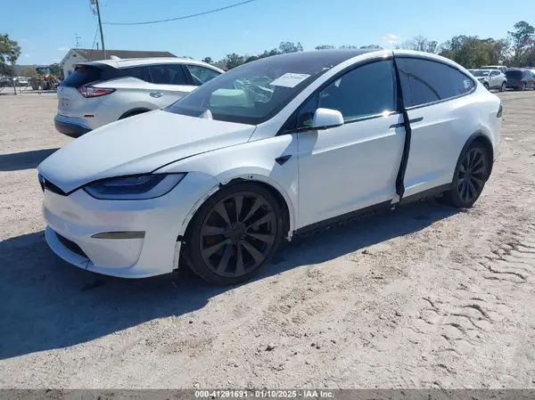 7SAXCDE50PF381719 2023 TESLA MODEL X - Image 2