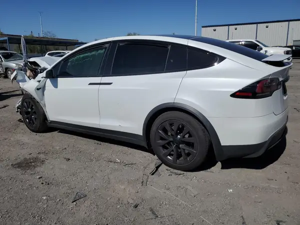 7SAXCDE50PF410135 2023 TESLA MODEL X - Image 2
