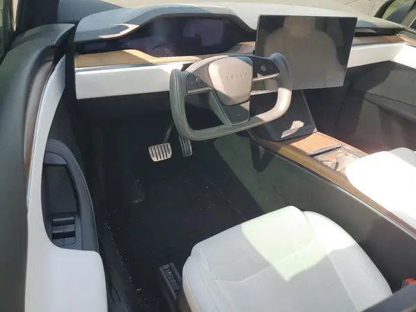 7SAXCDE50PF412290 2023 TESLA MODEL X - Image 8