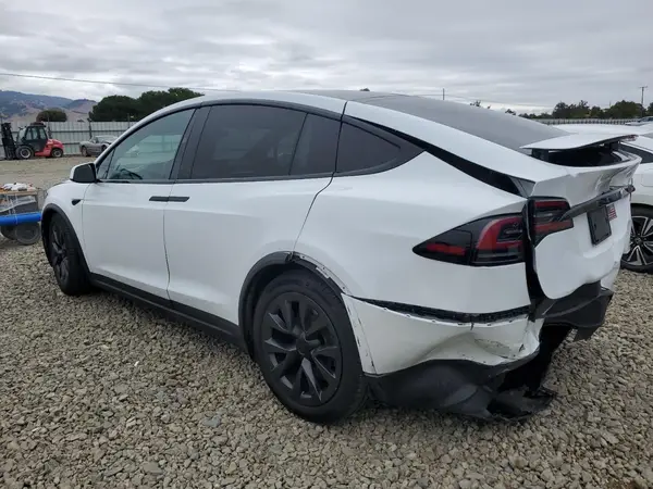 7SAXCDE50PF417215 2023 TESLA MODEL X - Image 2