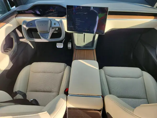 7SAXCDE50RF440822 2024 TESLA MODEL X - Image 8