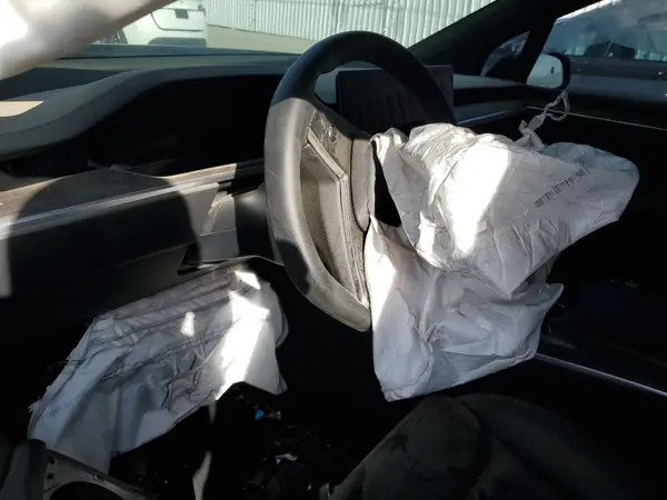 7SAXCDE50RF444398 2024 TESLA MODEL X - Image 8