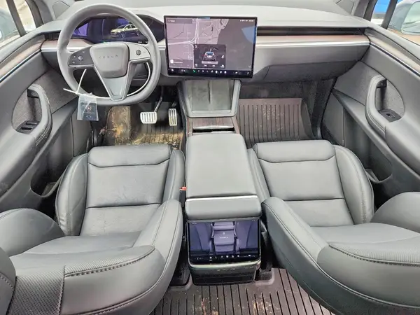7SAXCDE50RF447821 2024 TESLA MODEL X - Image 8