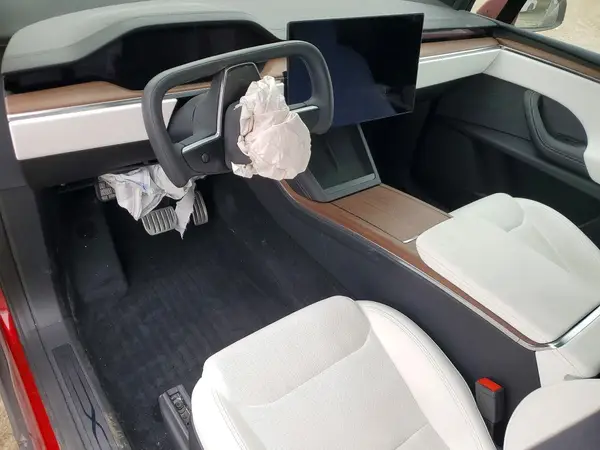 7SAXCDE50RF461024 2024 TESLA MODEL X - Image 8