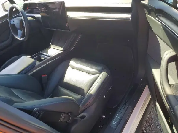 7SAXCDE51NF336981 2022 TESLA MODEL X - Image 8