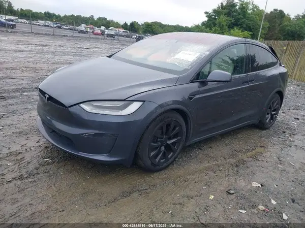 7SAXCDE51NF337869 2022 TESLA MODEL X - Image 2
