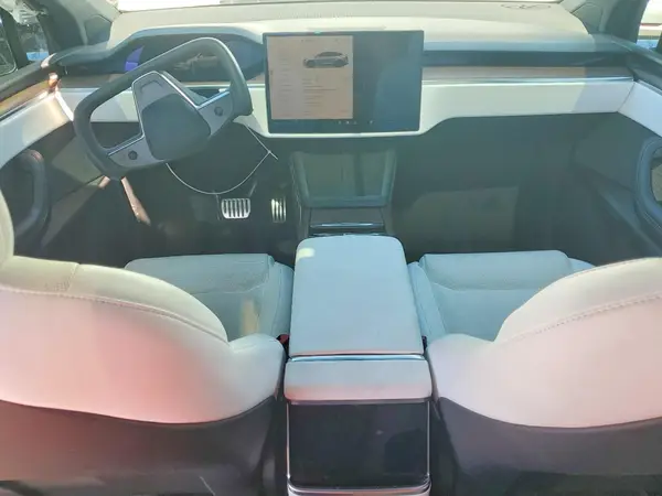 7SAXCDE51NF343798 2022 TESLA MODEL X - Image 8