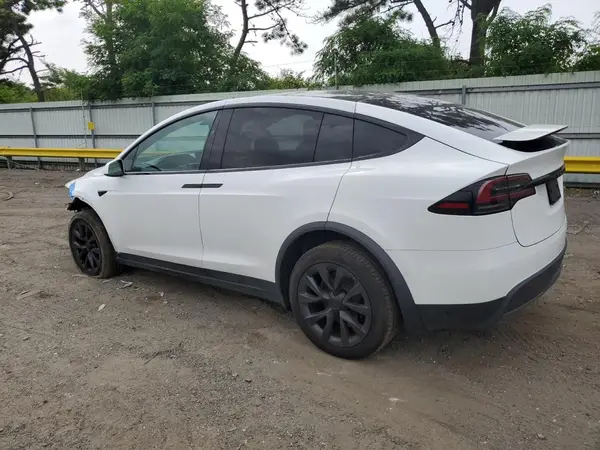 7SAXCDE51PF381177 2023 TESLA MODEL X - Image 2