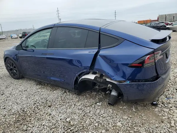 7SAXCDE51PF415778 2023 TESLA MODEL X - Image 2