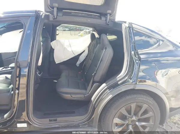 7SAXCDE52PF376604 2023 TESLA MODEL X - Image 8