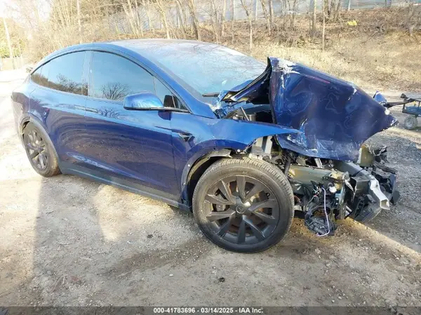 7SAXCDE52PF399834 2023 TESLA MODEL X - Image 1