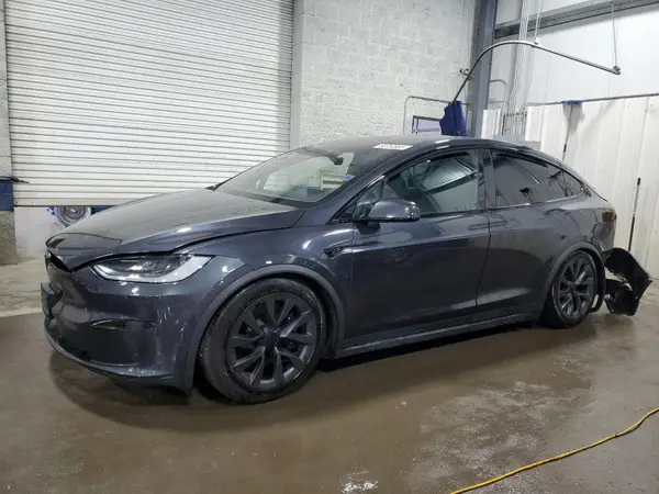 7SAXCDE52PF421959 2023 TESLA MODEL X - Image 1