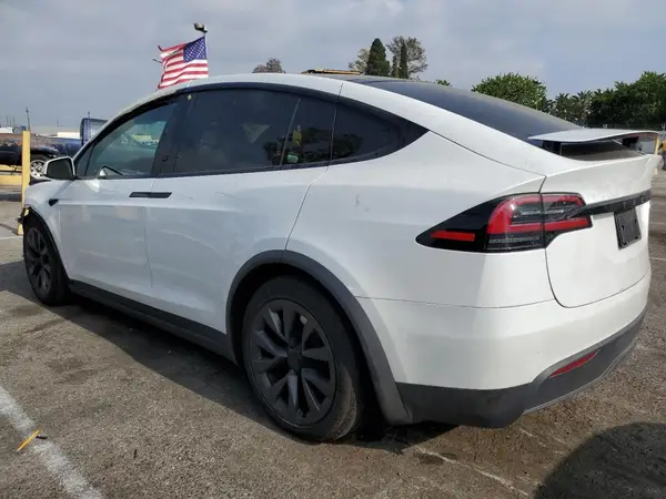 7SAXCDE52RF445861 2024 TESLA MODEL X - Image 2